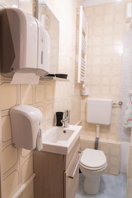 Appartamento In Centro A Brescia:La Piccola House Екстер'єр фото